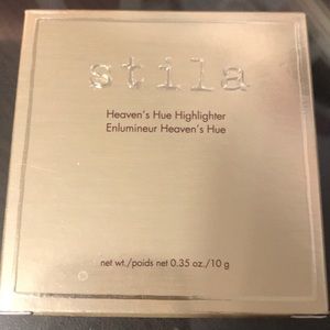 Stila Heaven’s Hue Highlighter in Kitten